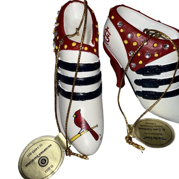 Bradford Exchange Cardinals Stiletto Ornament "Toe the Line" Collectible‎ - Picture 2 of 7